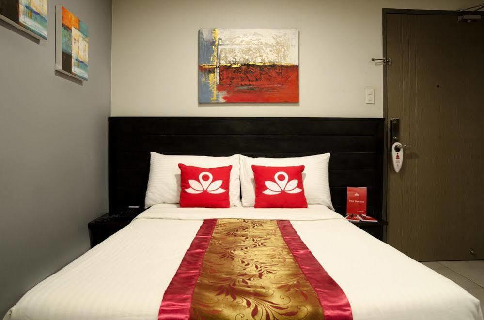 Zen Rooms Santa Cruz Makati City Exterior photo
